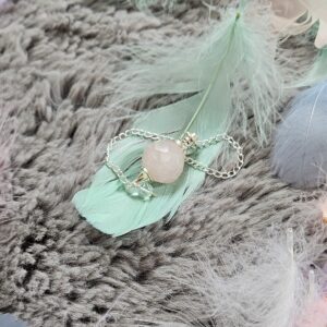 Pendule en quartz rose naturel pour radiesthésie et amour intérieur